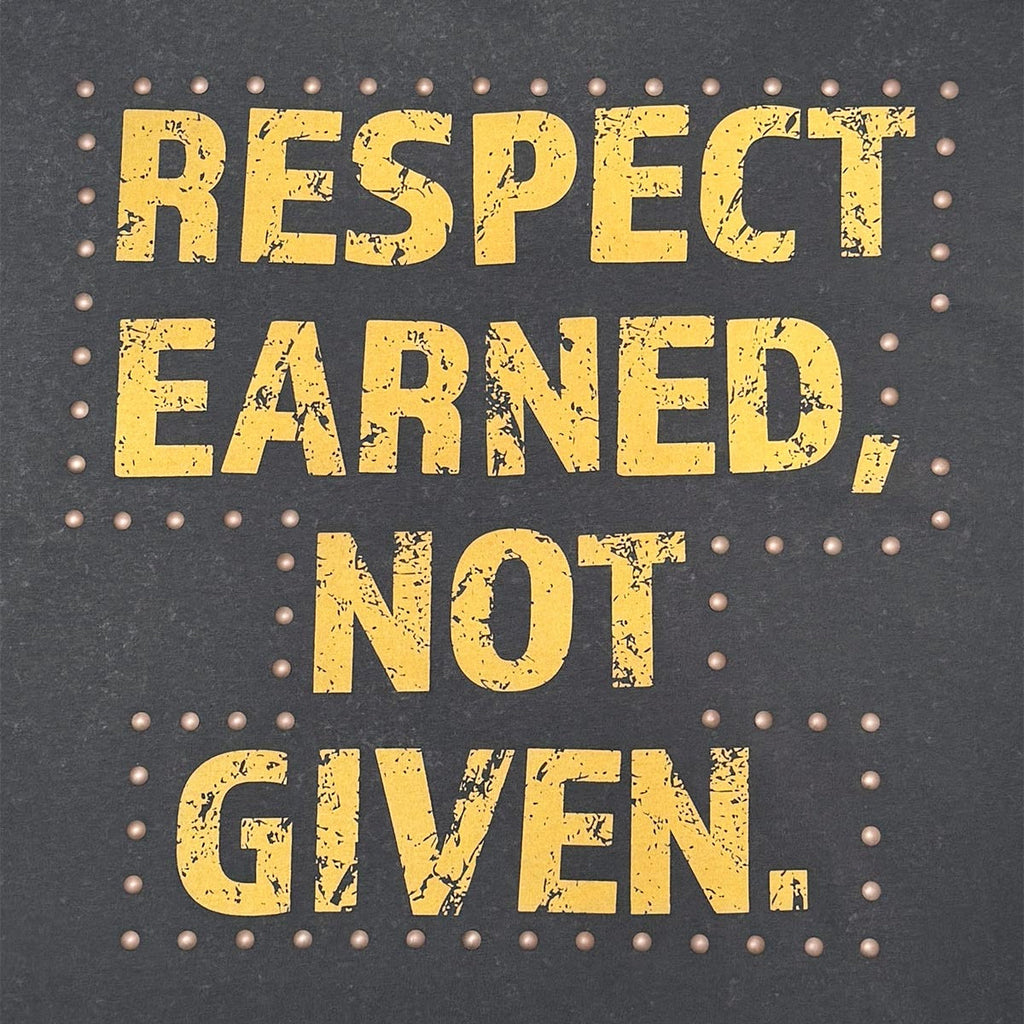 Stray respect earned wide & crop fit tee