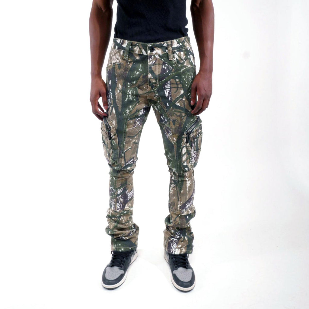Brush camo cargo denim pant w/ side zipper details