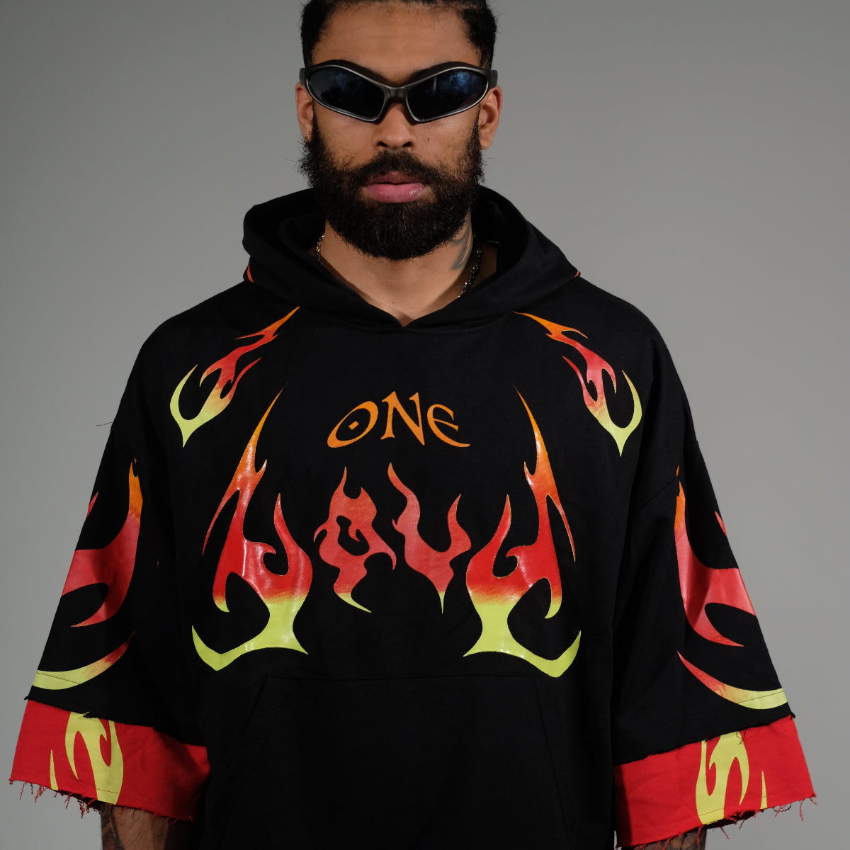 One love short sleeve hoodie