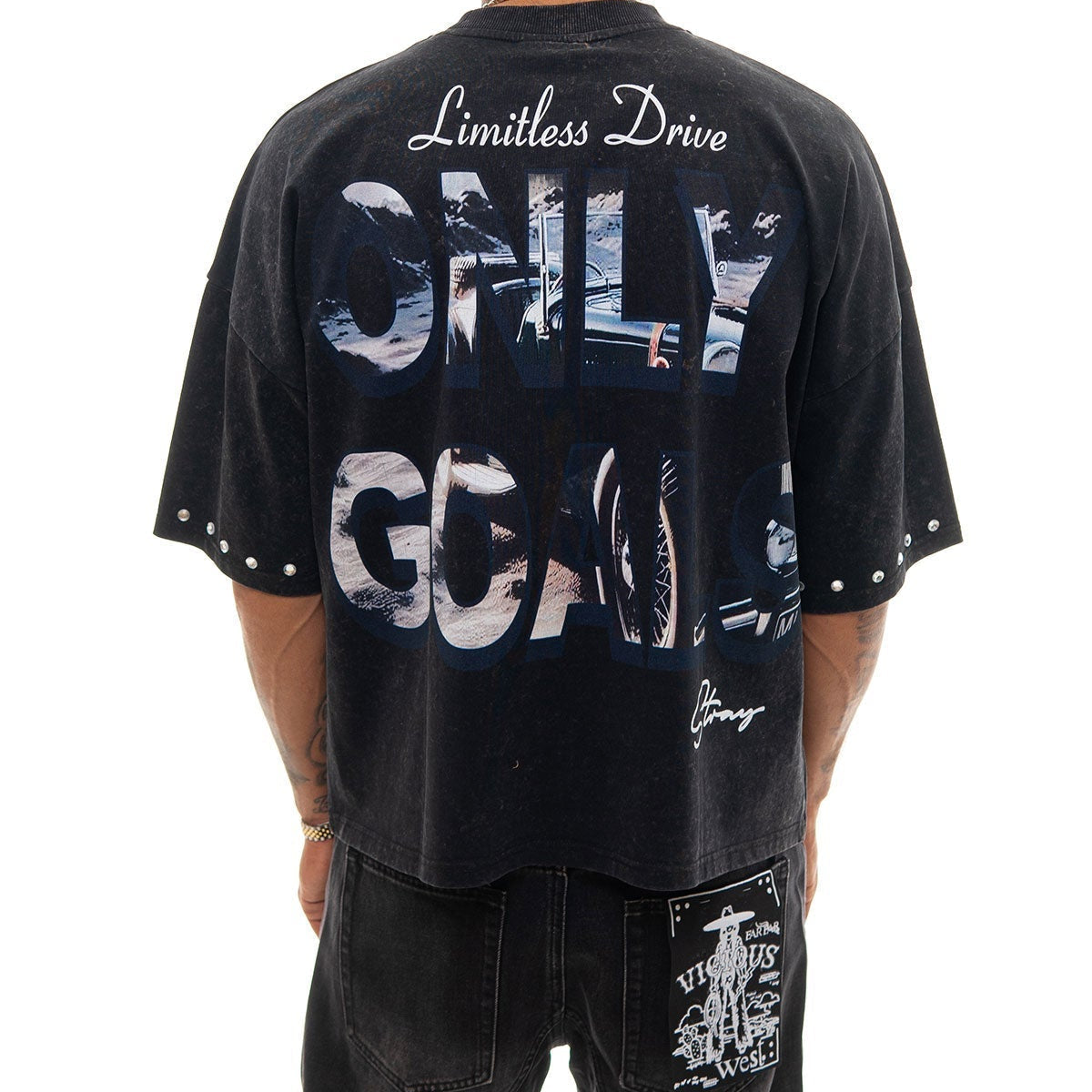 Stray no limits wide & crop fit tee