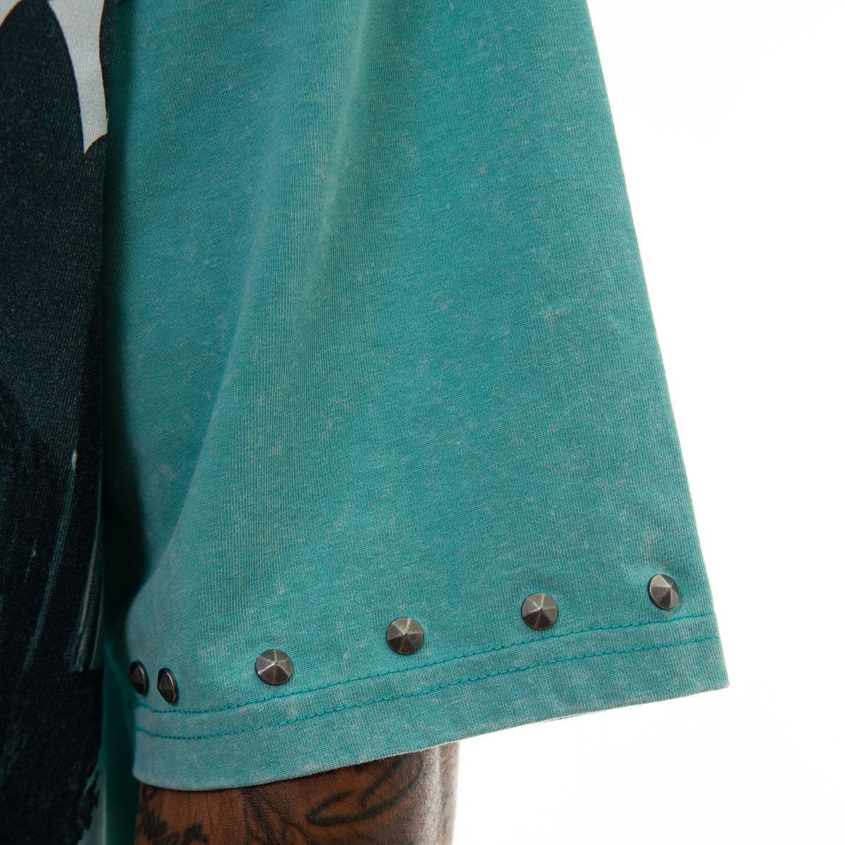 Stray stand ground wide & crop fit tee