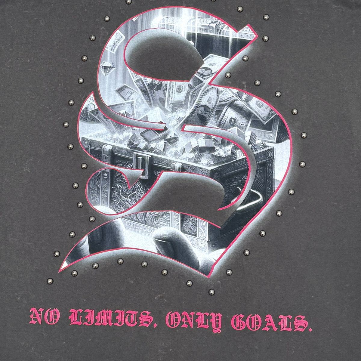 Stray treasure chest wide & crop fit tee