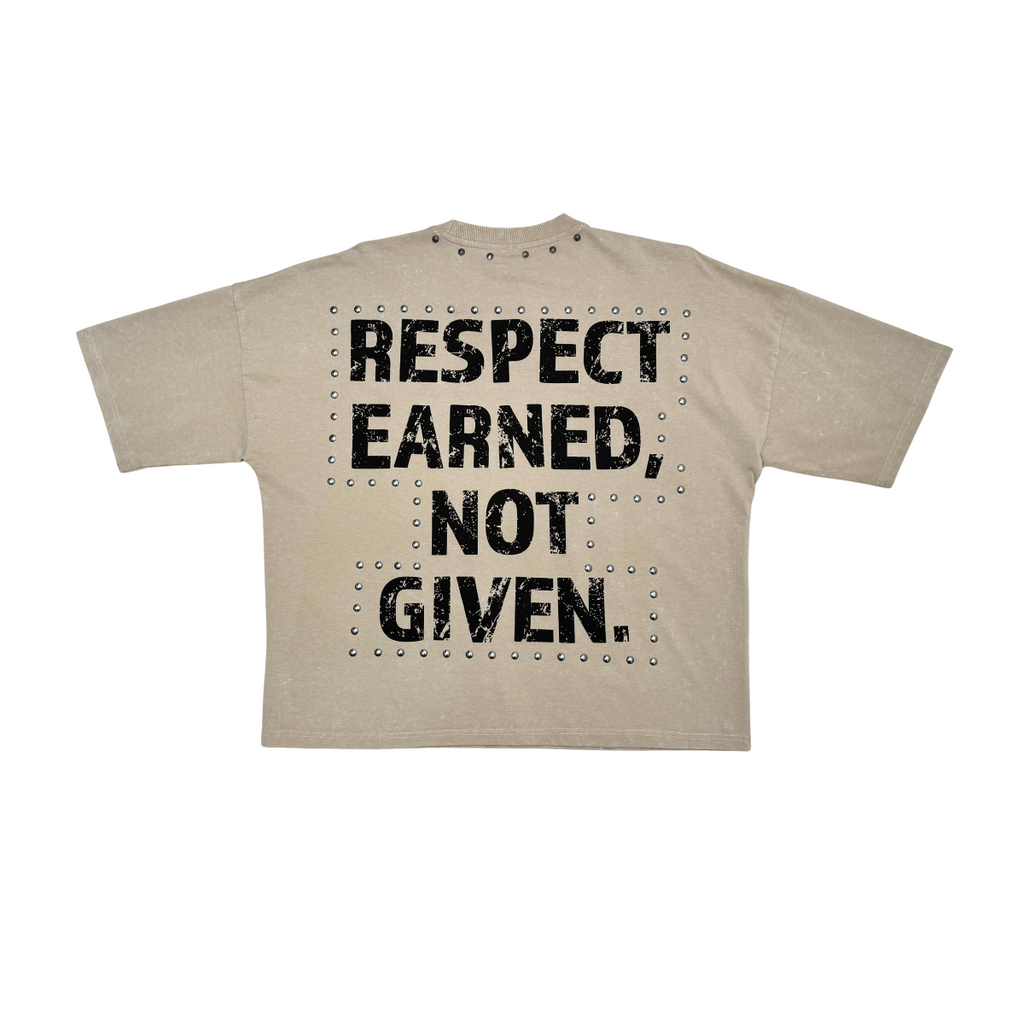 Stray respect earned wide & crop fit tee