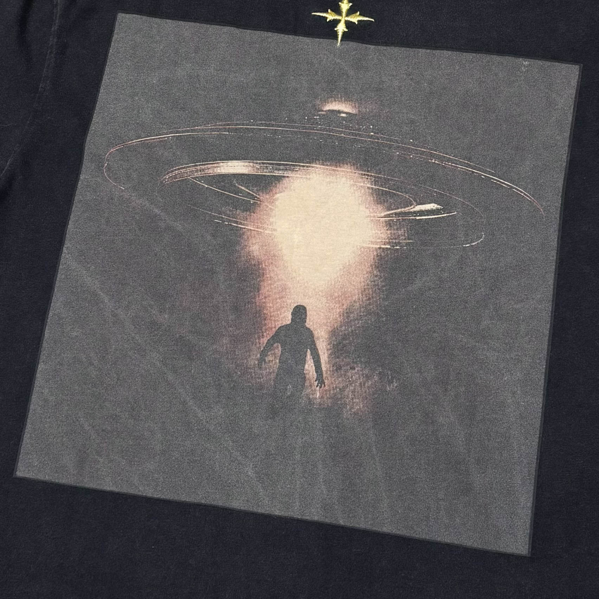 Abduction tee