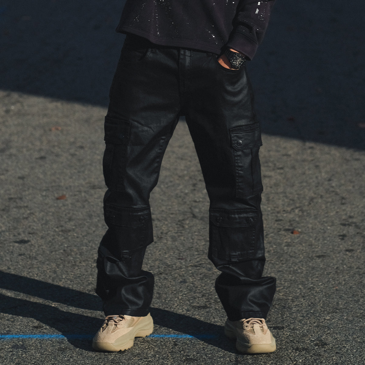 Baggy fit wax coated washed denim